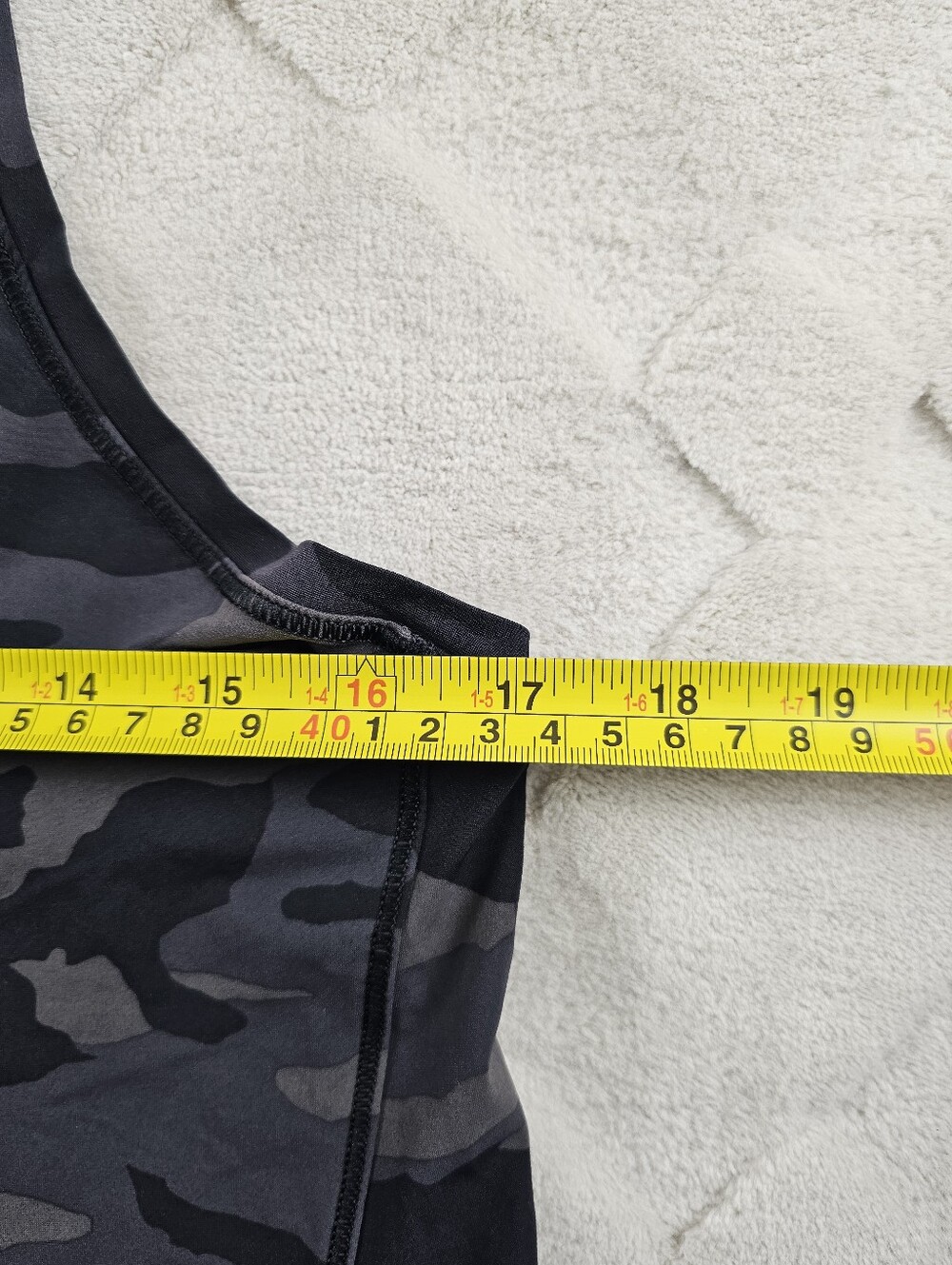 Athleta Camo Racerback Tank Top Womens Small Gym Yoga Run Wear - Picture 5 of 9